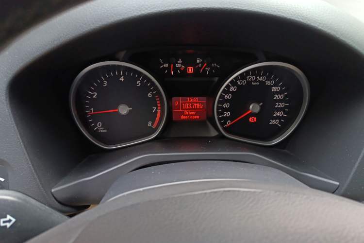 Used Ford Mondeo 2010 2.3L Fashion Edition Instrument Cluster