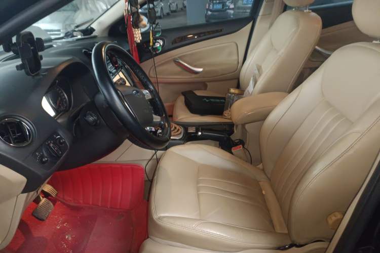 Used Ford Mondeo 2010 2.3L Luxury Version Left Front Seat