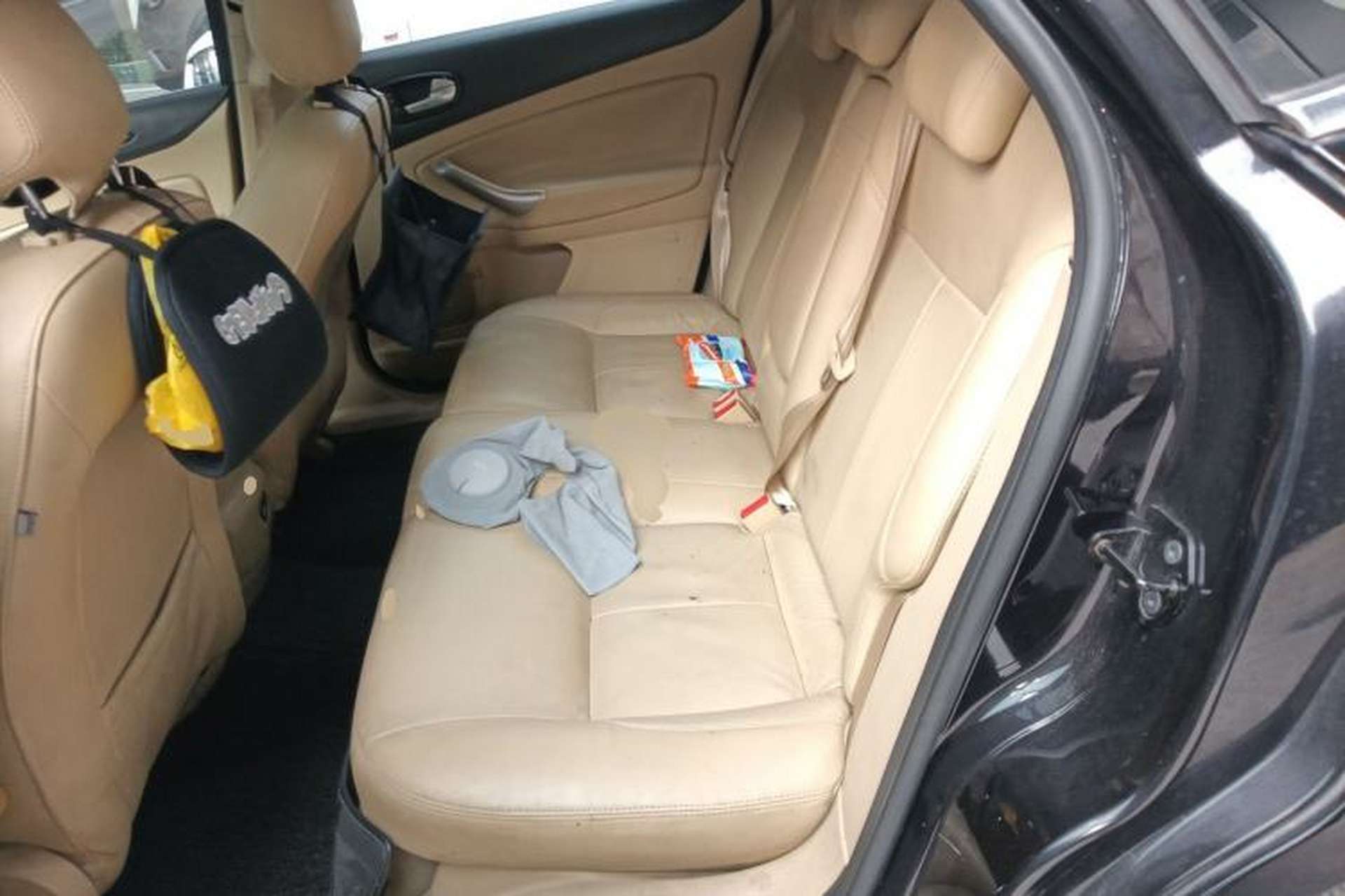 Used Ford Mondeo 2010 2.3L Fashion Edition Left Rear Seat