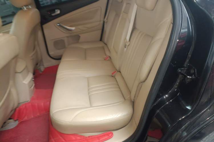 Used Ford Mondeo 2010 2.3L Luxury Version Left Rear Seat