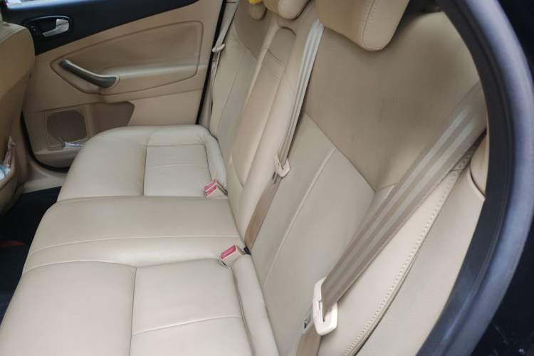 Used Ford Mondeo 2010 2.3L Fashion Edition Left Rear Seat