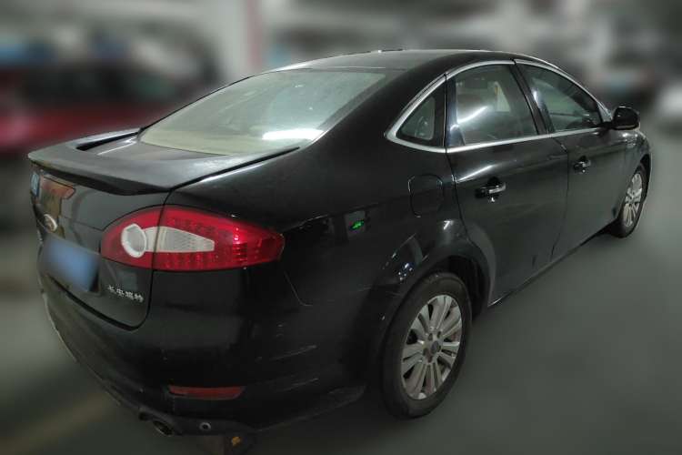 Used Ford Mondeo 2010 2.3L Fashion Edition Rear Right 45 Deg