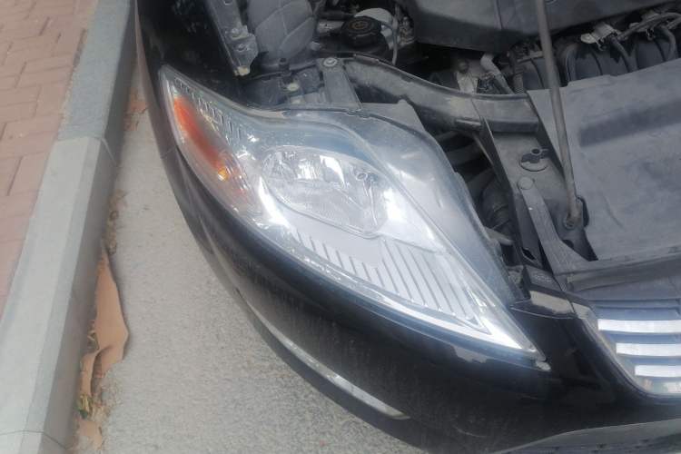 Used Ford Mondeo 2010 2.3L Fashion Edition Right Front Headlight
