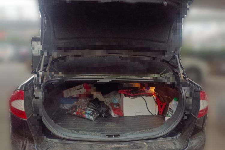 Used Ford Mondeo 2010 2.3L Luxury Version Trunk