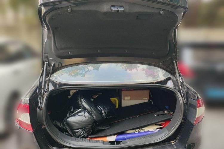 Used Ford Mondeo 2010 2.3L Fashion Edition Trunk