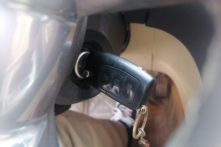 Used Ford Mondeo 2010 2.3L Fashion Edition Vehicle Key