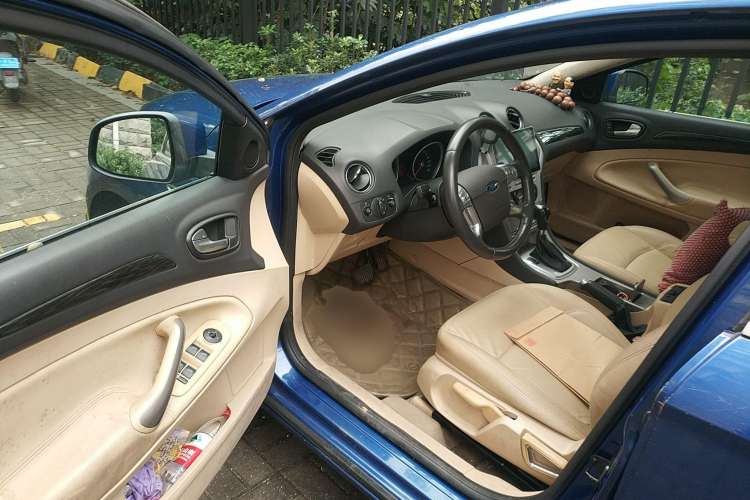 Used Ford Mondeo 2010 2.3L Fashion Edition Driver Seat