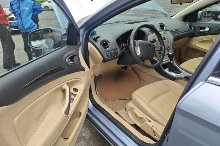 Used Ford Mondeo 2010 2.3L Fashion Edition Driver Seat
