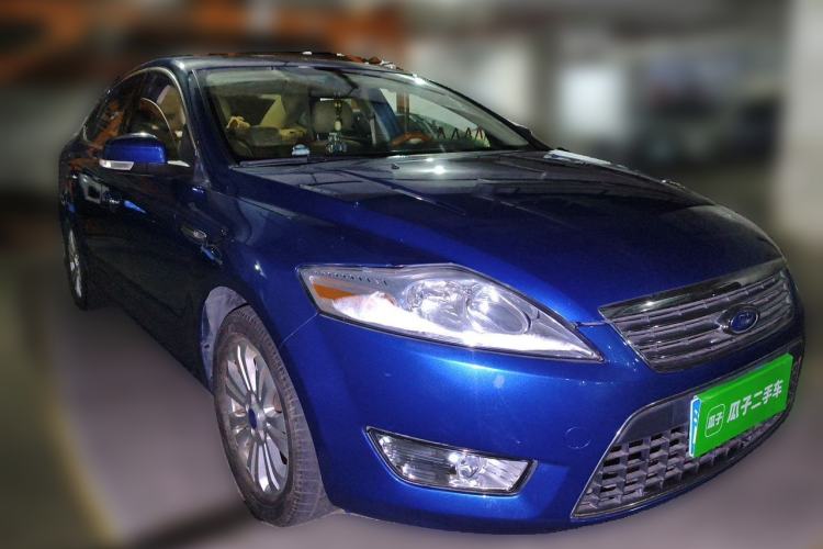 Used Ford Mondeo 2010 2.3L Fashion Edition Front Right 45 Deg