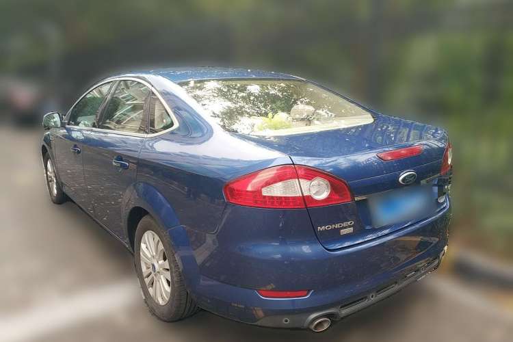 Used Ford Mondeo 2010 2.3L Fashion Edition Rear Left 45 Deg