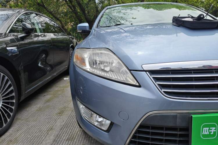Used Ford Mondeo 2010 2.3L Fashion Edition Right Front Headlight