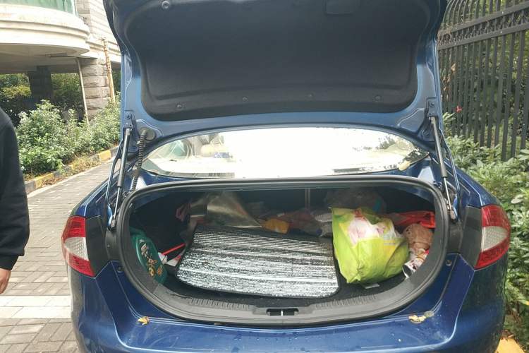 Used Ford Mondeo 2010 2.3L Fashion Edition Trunk