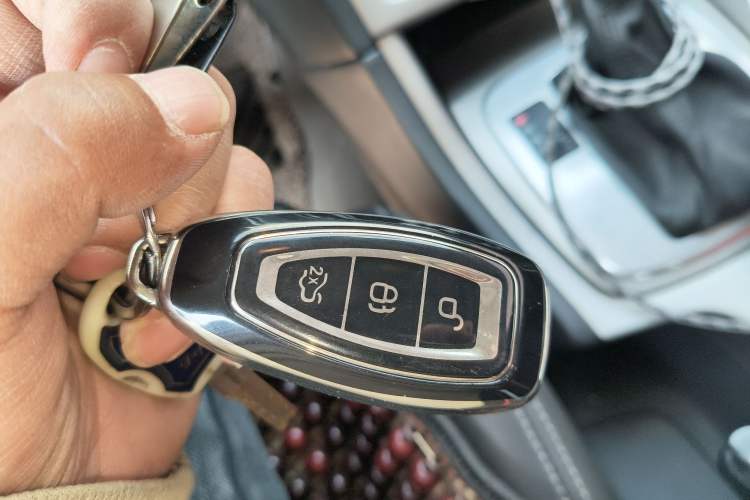 Used Ford Mondeo 2010 2.3L Luxury Sport Edition Vehicle Key