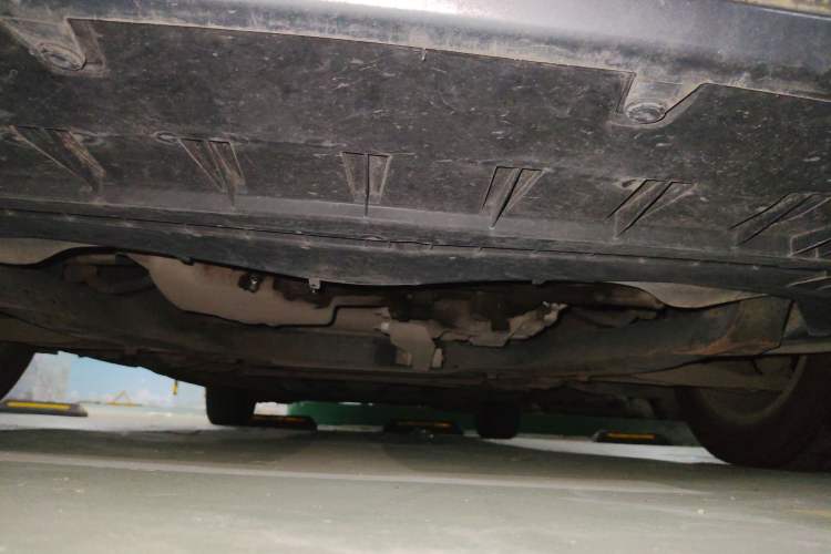 Used Ford Mondeo 2010 2.3L Fashion Edition Chassis Front