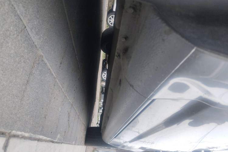 Used Ford Mondeo 2010 2.3L Luxury Version Chassis Front Left