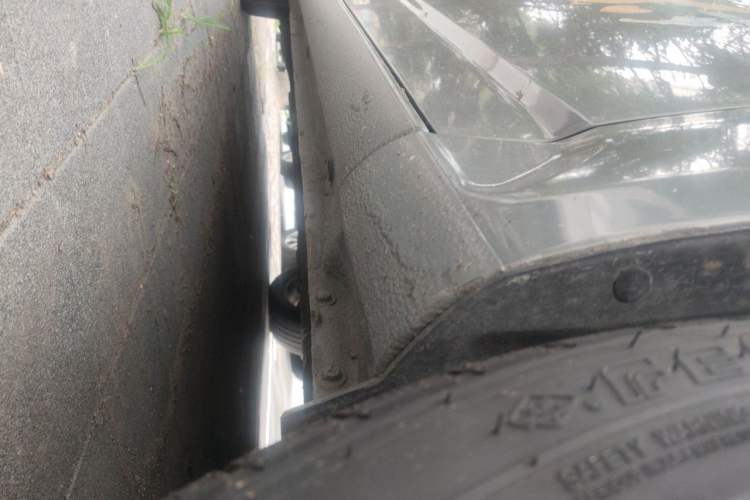 Used Ford Mondeo 2010 2.3L Luxury Version Chassis Front Right