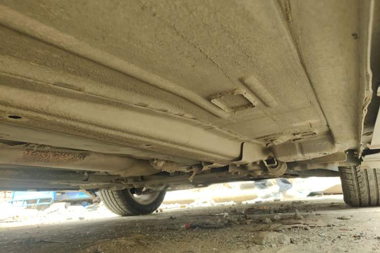 Used Ford Mondeo 2010 2.3L Luxury Version Chassis Front Right
