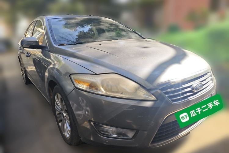 Used Ford Mondeo 2010 2.3L Fashion Edition Front Right 45 Deg