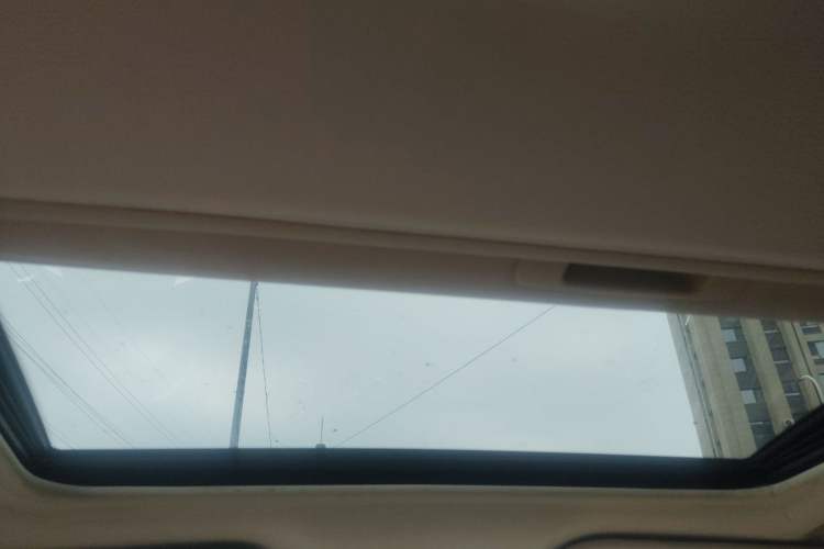 Used Ford Mondeo 2010 2.3L Luxury Version Headliner