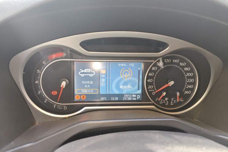 Used Ford Mondeo 2010 2.3L Fashion Edition Instrument Cluster
