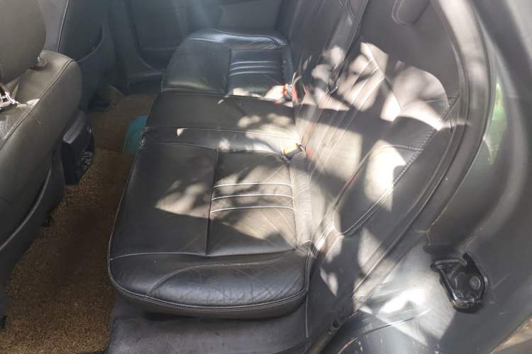 Used Ford Mondeo 2010 2.3L Fashion Edition Left Rear Seat