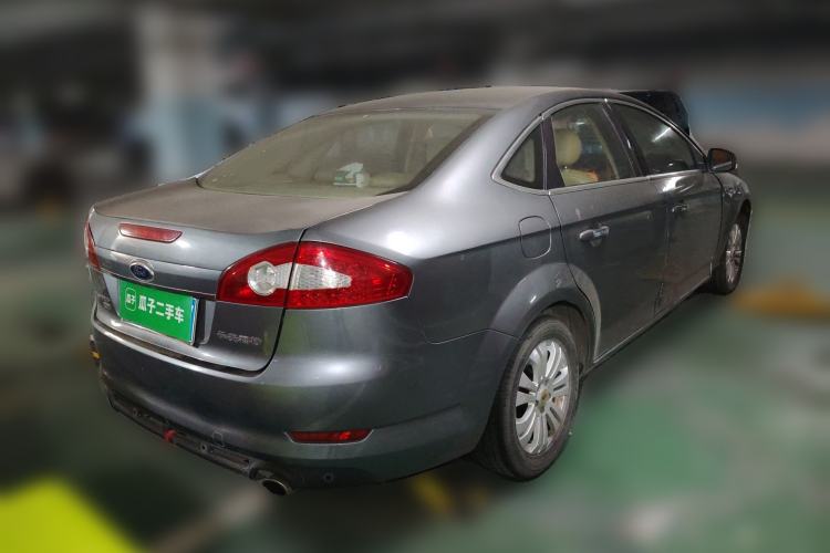 Used Ford Mondeo 2010 2.3L Fashion Edition Rear Right 45 Deg
