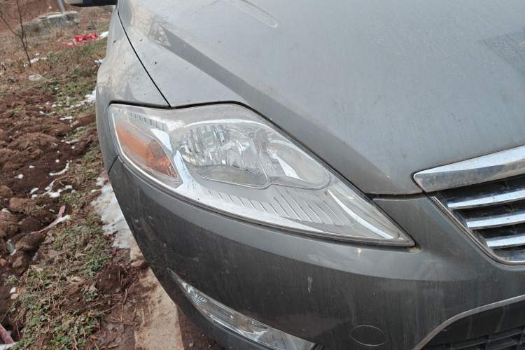 Used Ford Mondeo 2010 2.3L Luxury Version Right Front Headlight