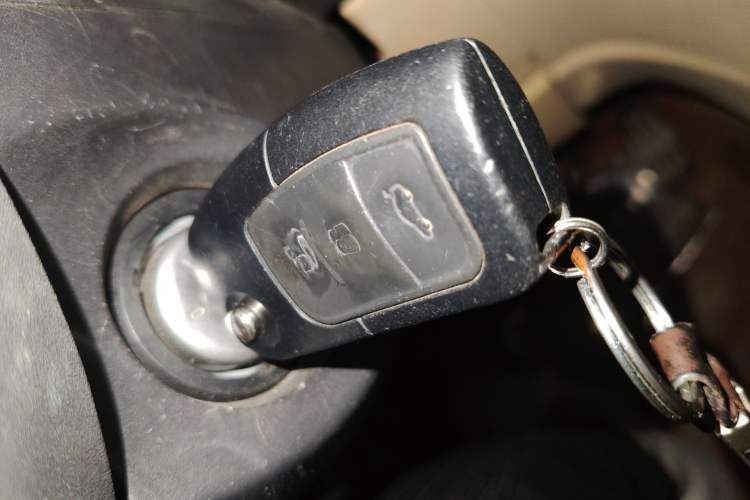 Used Ford Mondeo 2010 2.3L Fashion Edition Vehicle Key