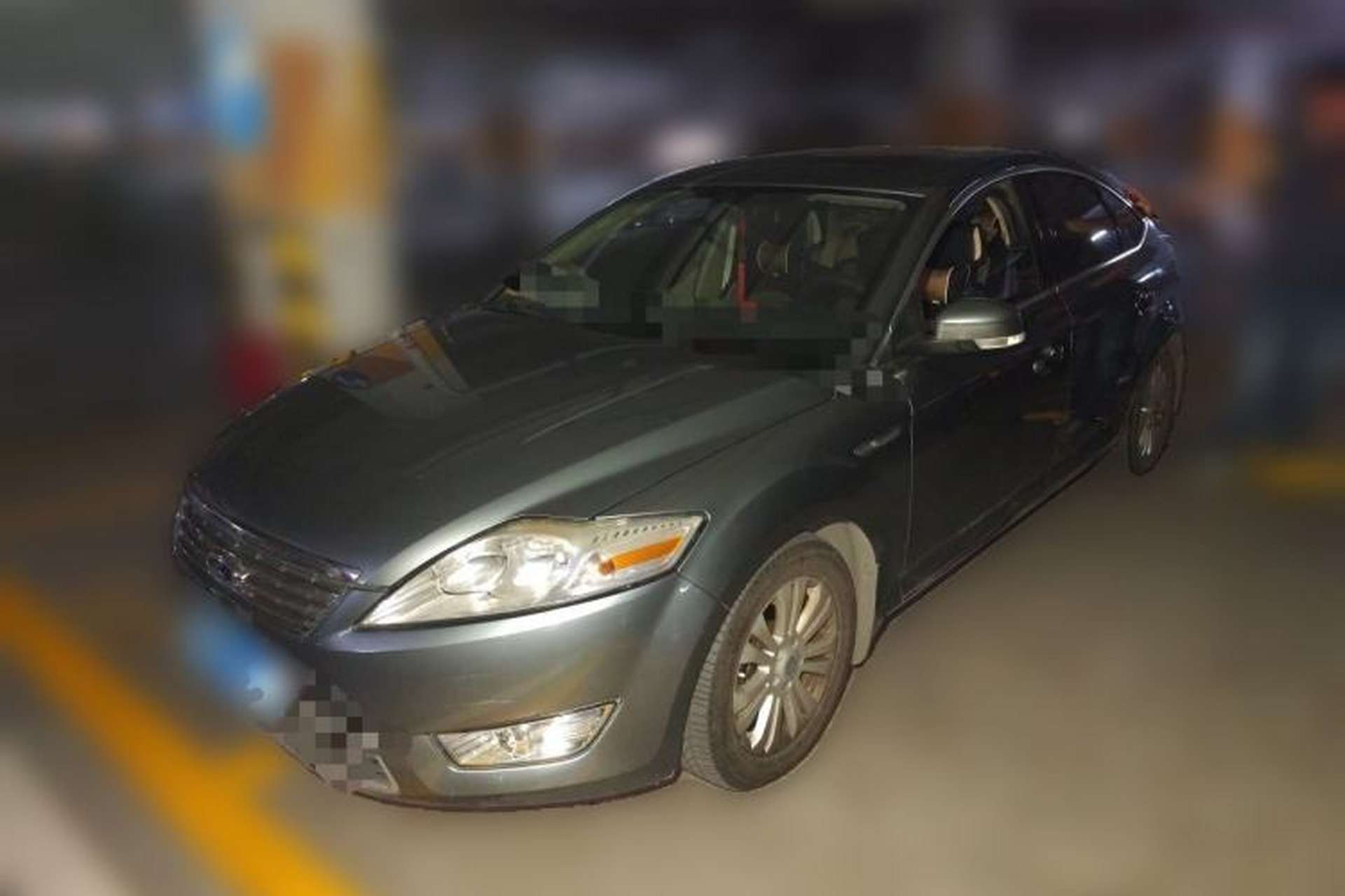 Used Ford Mondeo 2010 2.3L Fashion Edition Front Left 45 Deg