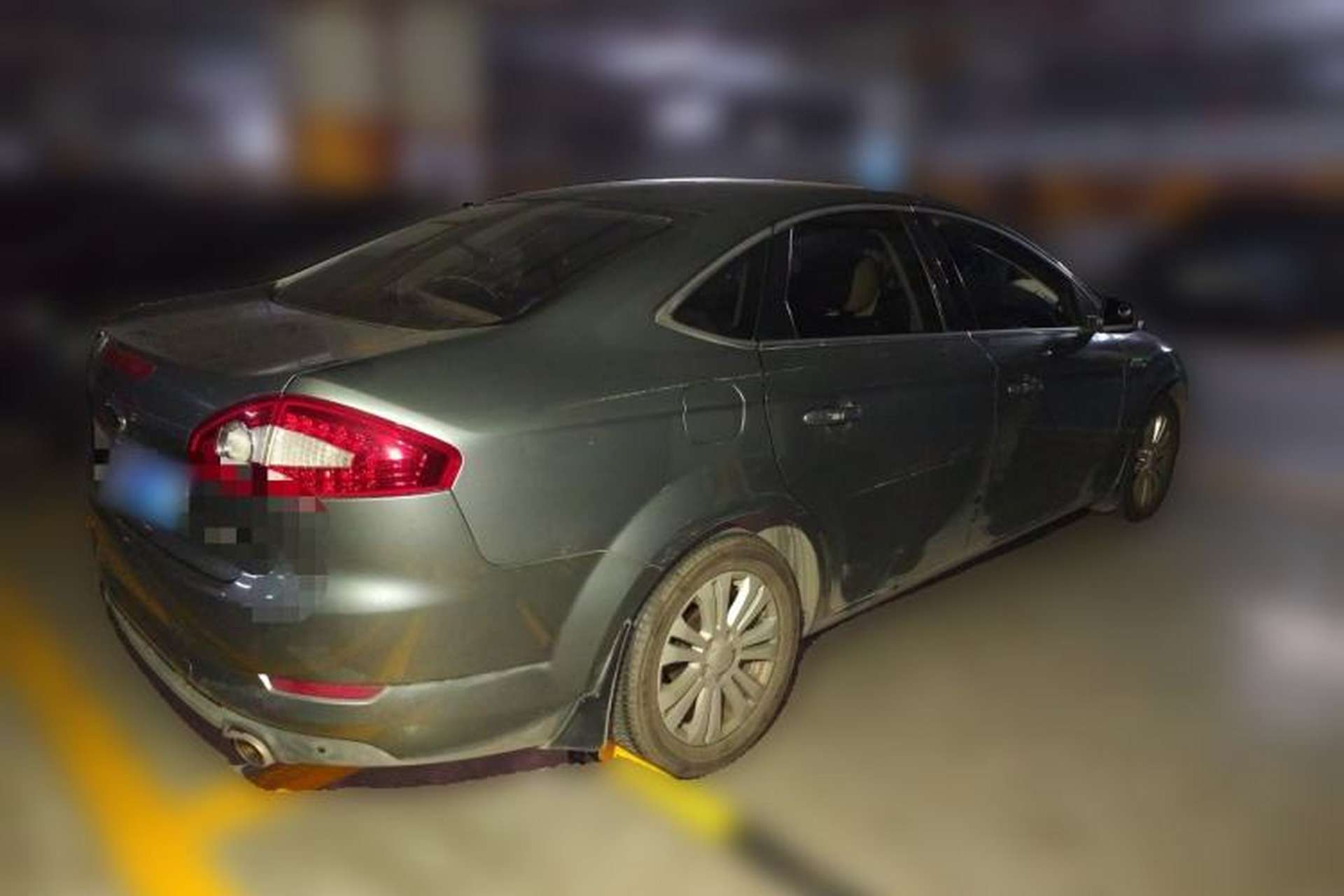 Used Ford Mondeo 2010 2.3L Fashion Edition Rear Right 45 Deg