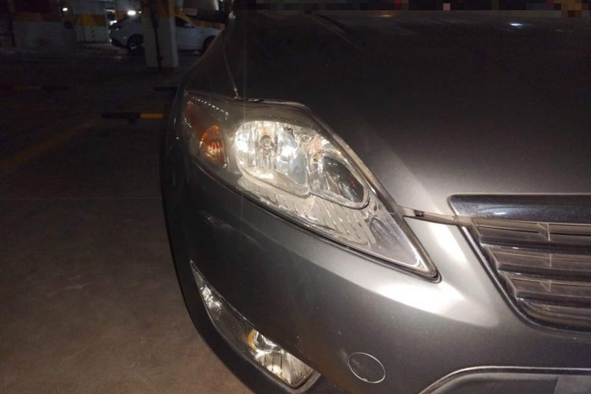 Used Ford Mondeo 2010 2.3L Fashion Edition Right Front Headlight