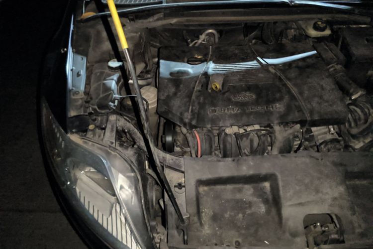 Used Ford Mondeo 2010 2.3L Luxury Version Engine Bay Right