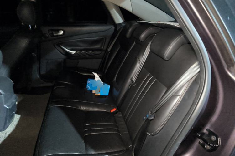 Used Ford Mondeo 2010 2.3L Luxury Version Left Rear Seat