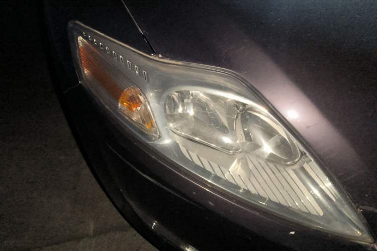 Used Ford Mondeo 2010 2.3L Luxury Version Right Front Headlight