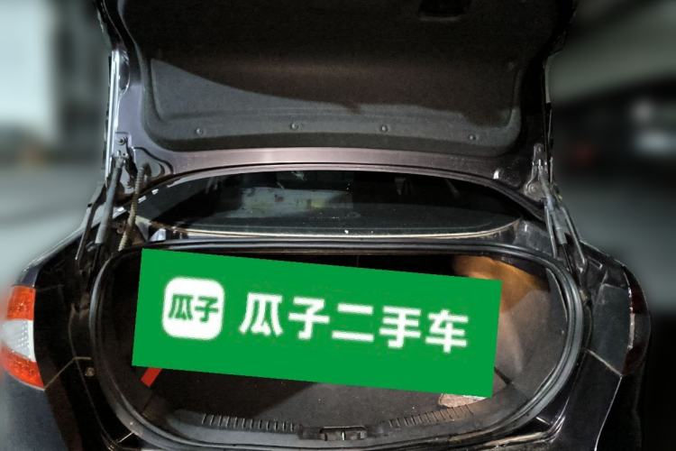 Used Ford Mondeo 2010 2.3L Luxury Version Trunk