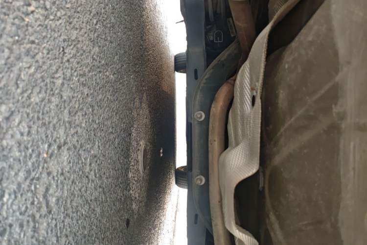 Used Ford Mondeo 2010 2.3L Luxury Sport Edition Chassis Front Left