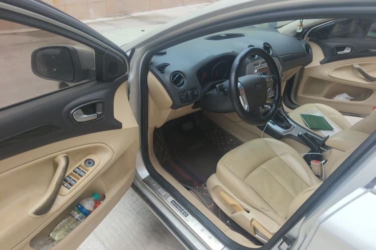 Used Ford Mondeo 2010 2.3L Fashion Edition Driver Seat