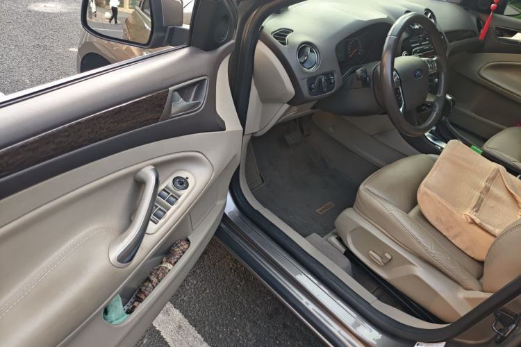 Used Ford Mondeo 2010 2.3L Luxury Sport Edition Driver Seat