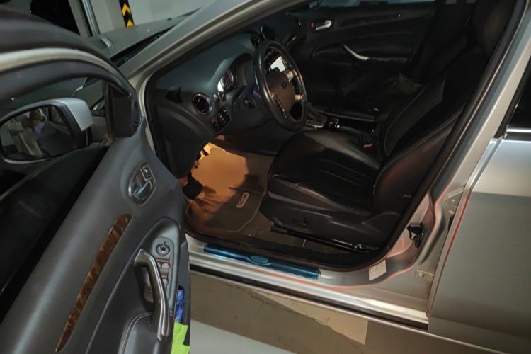 Used Ford Mondeo 2010 2.3L Luxury Version Driver Seat