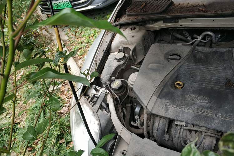 Used Ford Mondeo 2010 2.3L Fashion Edition Engine Bay Right