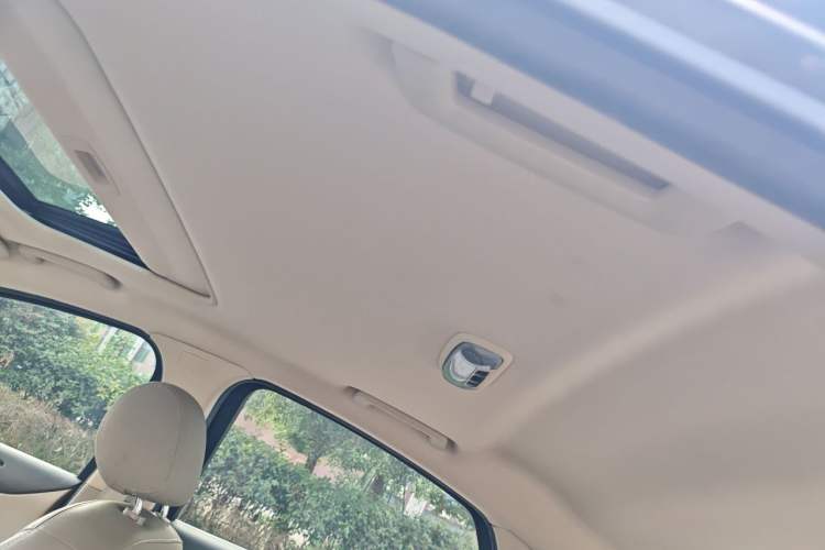 Used Ford Mondeo 2010 2.3L Luxury Sport Edition Headliner