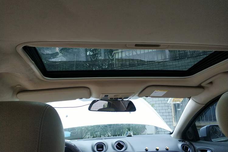 Used Ford Mondeo 2010 2.3L Fashion Edition Headliner