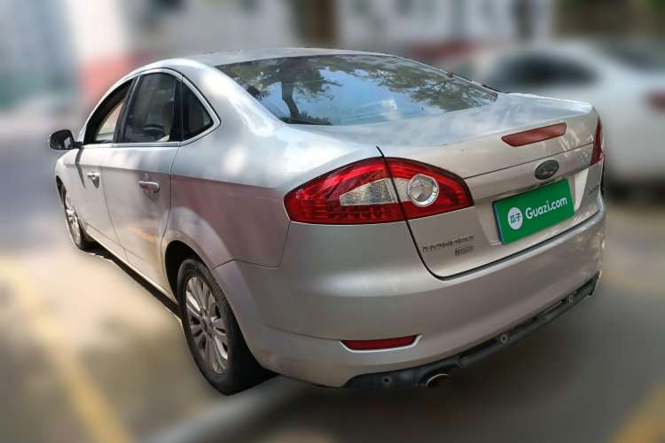 Used Ford Mondeo 2010 2.3L Fashion Edition Rear Left 45 Deg