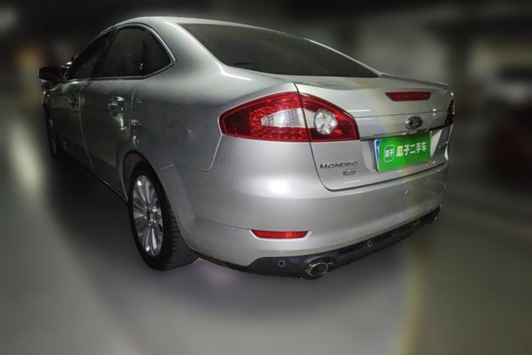 Used Ford Mondeo 2010 2.3L Luxury Version Rear Left 45 Deg