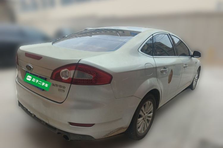 Used Ford Mondeo 2010 2.3L Fashion Edition Rear Right 45 Deg