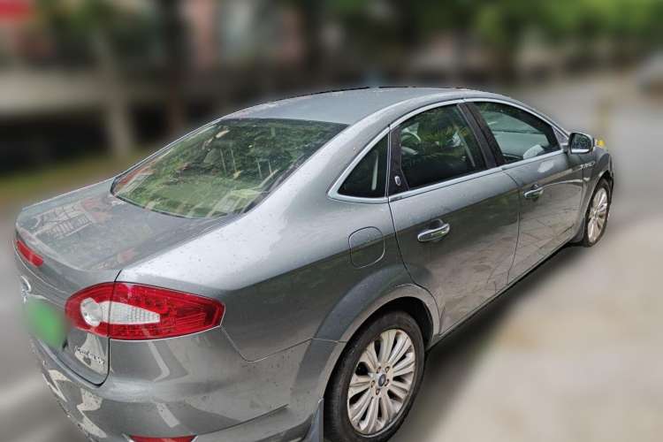 Used Ford Mondeo 2010 2.3L Luxury Version Rear Right 45 Deg