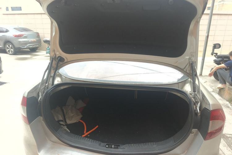 Used Ford Mondeo 2010 2.3L Fashion Edition Trunk