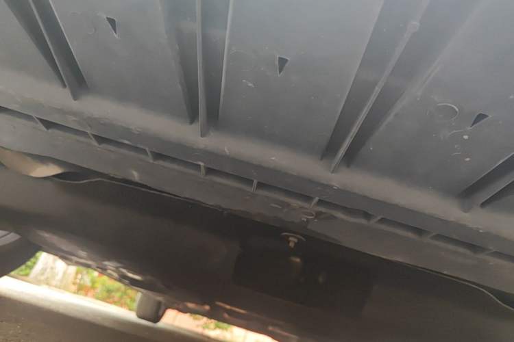Used Ford Mondeo 2011 2.0L GTDi240 Ultimate Edition Chassis Front