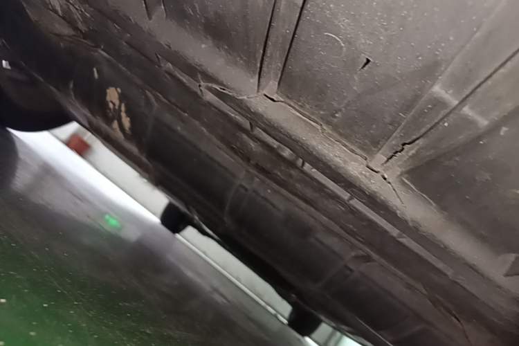 Used Ford Mondeo 2011 2.0L GTDi 200 Fashion Edition Chassis Front