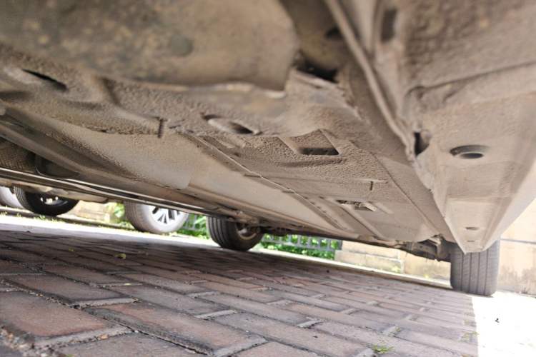 Used Ford Mondeo 2011 2.3L Fashion Edition Chassis Front Left